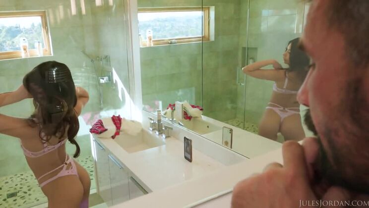 [JulesJordan] - Brunette Xxlayna Marie destroyed by fat Latino cock - Xxlayna Marie