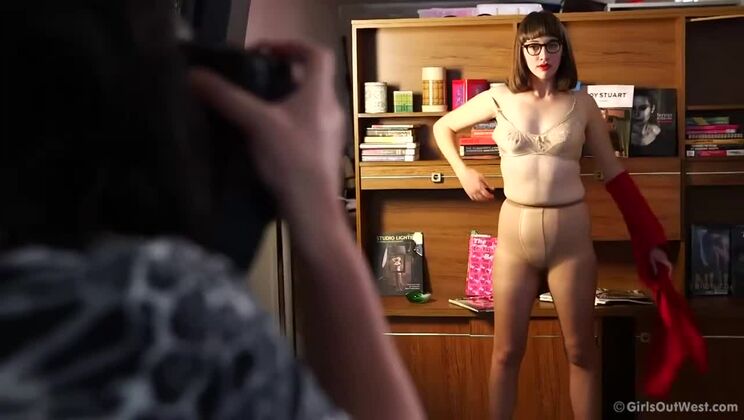 Unseen Sadie Photoshoot Moments