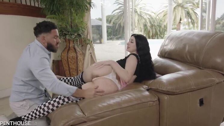 Skylar Vox - Creampie Big Ass Fun