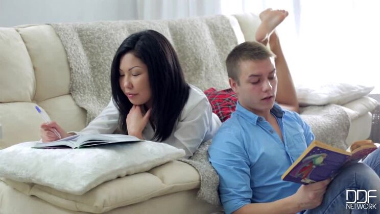 [EuroTeenErotica] - Interracial Foot Fetish with Veiki