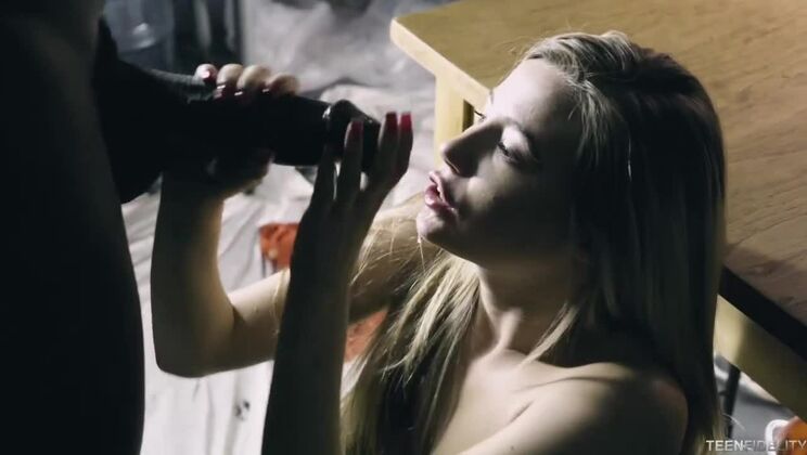 [TeenFidelity] - Cumshot on Face - Carolina Sweets - Carolina Sweets - Jason Brown