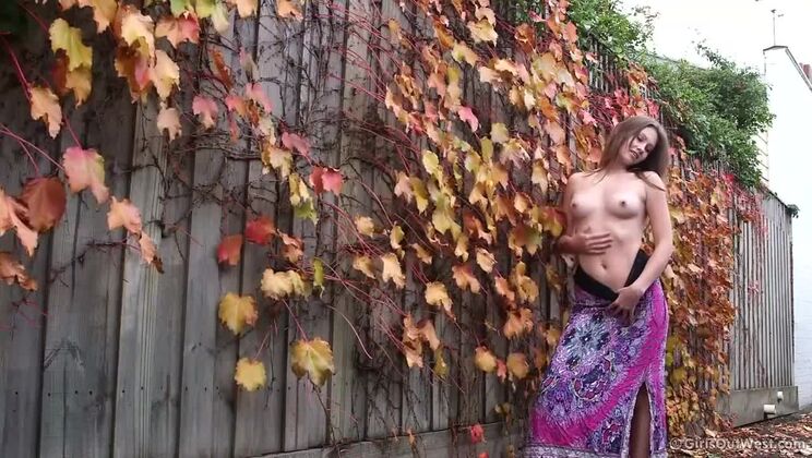 [GirlsOutWest] - Maddison's Sexy Outdoor Photos - Maddison