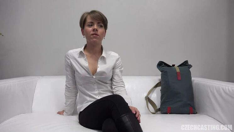 [CzechCasting] - Sugar Brunette Pissing - Kate1