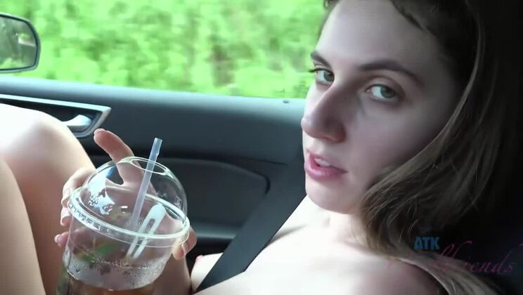 [ATKGirlfriends] - Niki Snow's POV Fingering Session on the Beach - Niki Snow