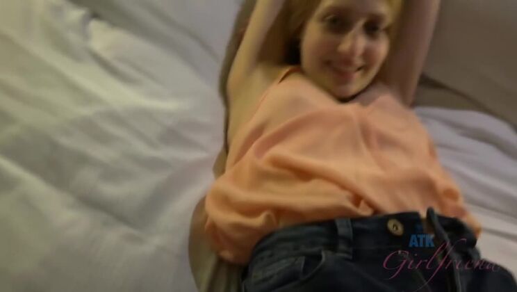 [ATKGirlfriends] - Fetish Hairy Footjob with Rococo Royalle - Rococo Royalle