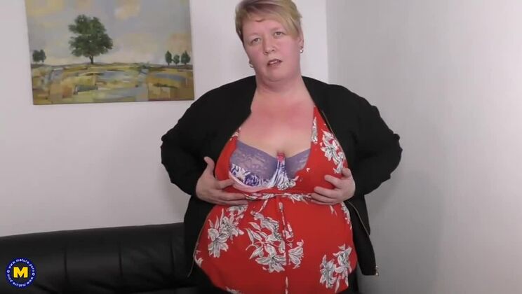 [Mature.nl] - Big Boobs Blonde BBW Woman Masturbates with Toys