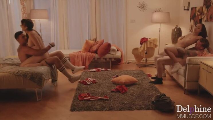 [ModelMediaUS] - Two Women, One Date, No Limits - Claire Roos