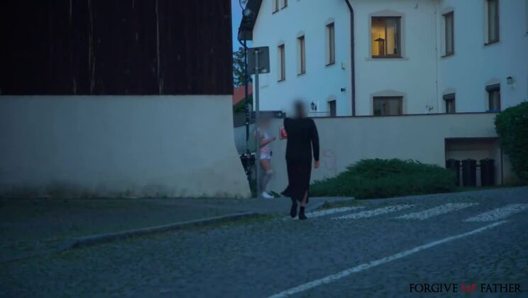 [ForgiveMeFather] - Amateur Blonde Gets a Handjob and Forgiveness - Susan Eubanks - Cosette Ibarra