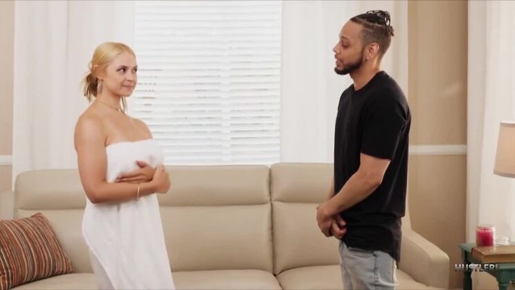 Sarah Vandella's Seductive Big Ass and Tits