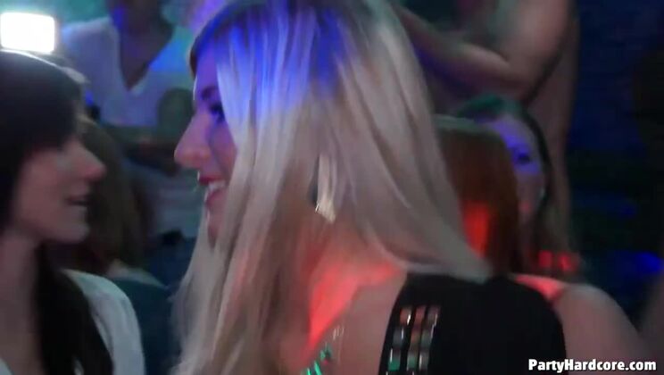 [Tainster] - Hardcore Group Sex at Swinger Party Vol. 6 - Tony Carrera - Lola Bellucci