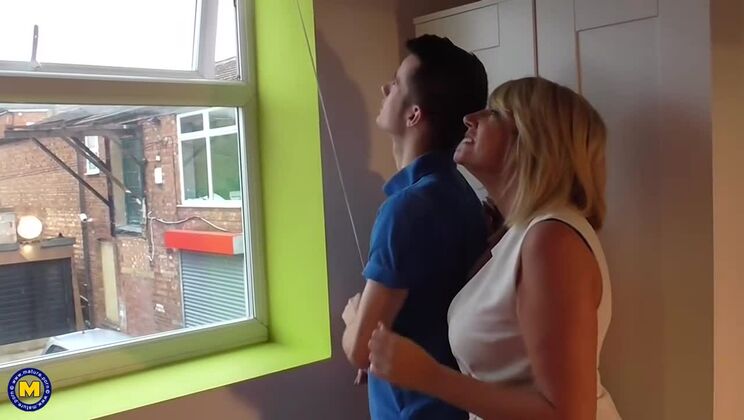 Amy's British Mature Sex Experience