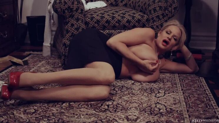 [KellyMadison] - Kelly Madison's Massive Tits in Stockings - Kelly Madison