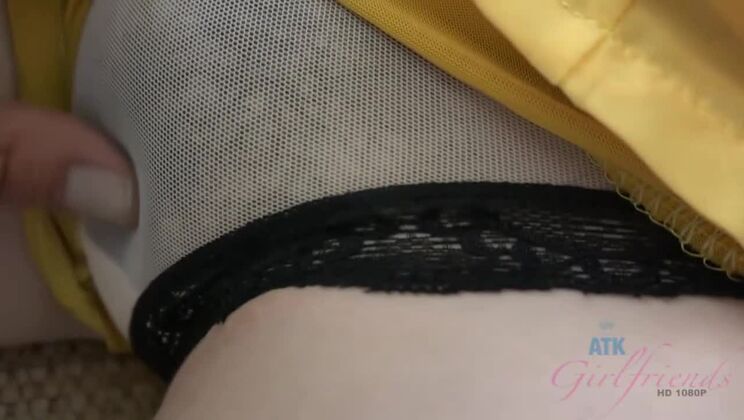 [ATKGirlfriends] - Emma Evins Gets Creampie from Her Girlfriend - Emma Evins