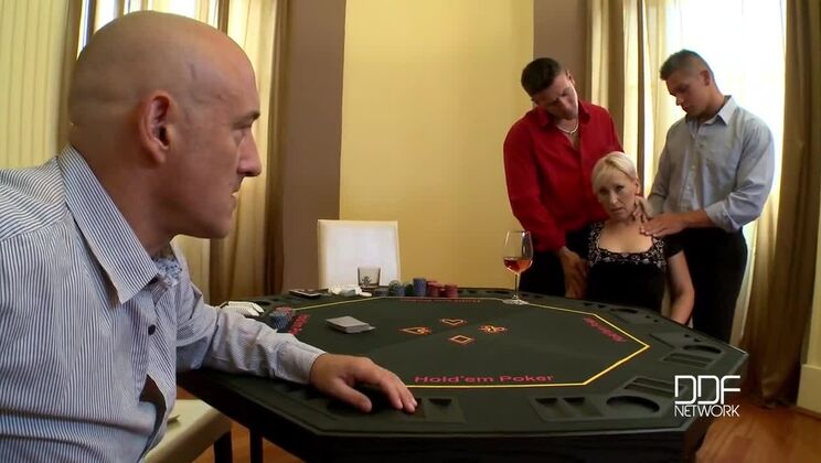 [OnlyBlowjob] - Samantha White's Facial Cum Load - Samantha White