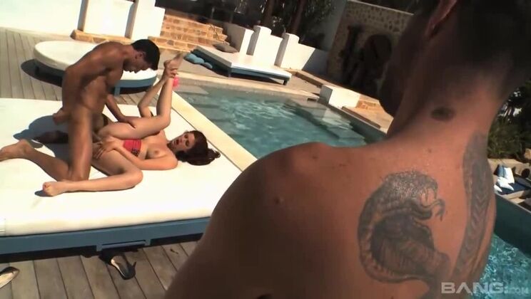 Cum on Mira Sunset's Face and Pussy in Threesome