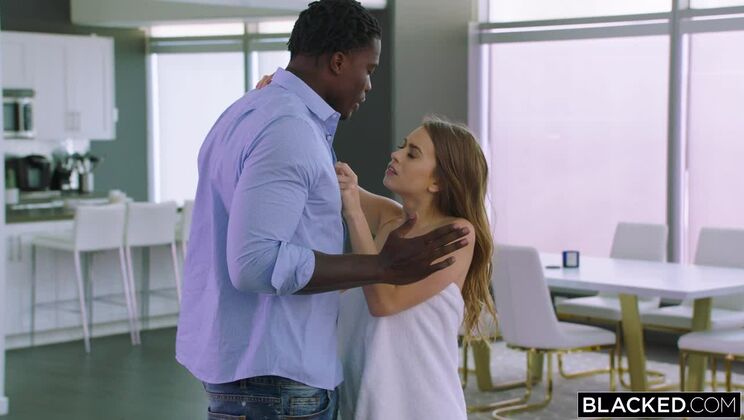 [BLACKED] - Louie Smalls Fucks Brunette Jill Kassidy