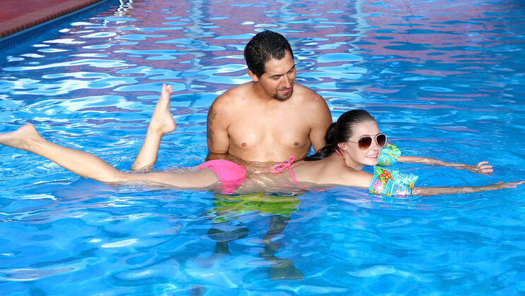 Juan Largo and Petite Semen Fun