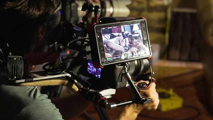 [PureTaboo] - Small Hands and Big Appeal: BTS - Cherie Deville - Charles Dera - Jill Kassidy - Kristen Scott - Xander Corvus - Small Hands