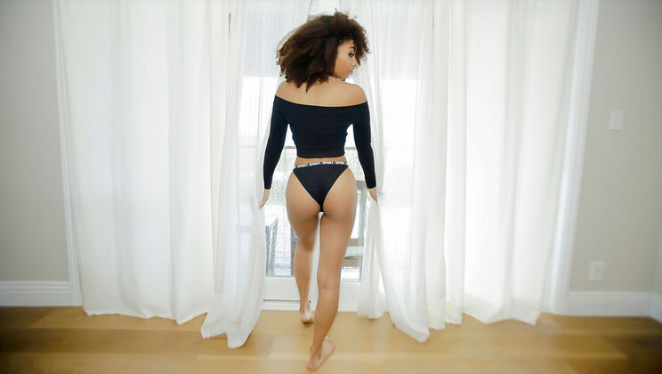 Nia's World Unveiled