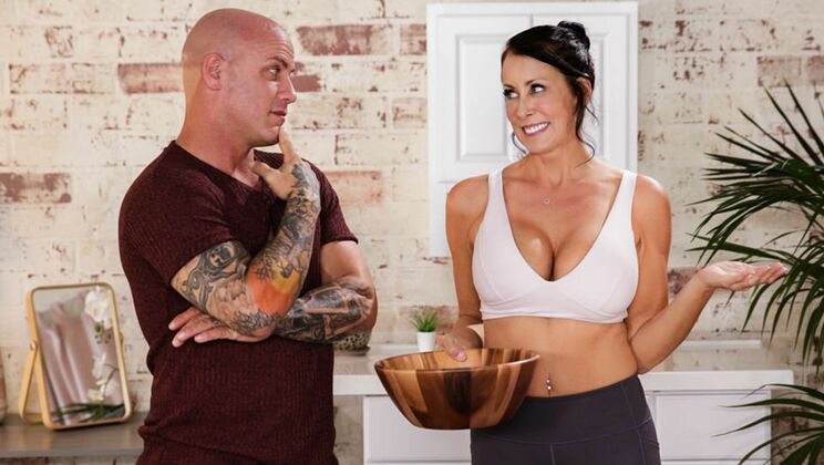 [NuruMassage] - Massage Leads to MILF Madness! - Reagan Foxx - Derrick Pierce