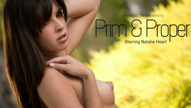[Babes.com] - Prim Solo Action