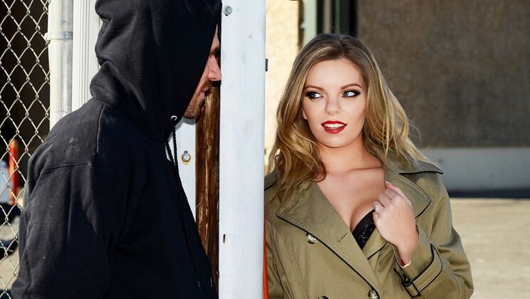 [Brazzers] - Trisha Parks Sucks Johnny Sins' Cock in the Open Air - Johnny Sins - Trisha Parks