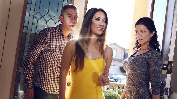 [Brazzers] - Skinny Eva Lovia in Missionary and Spooning