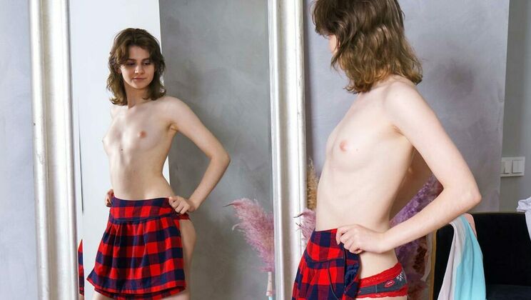 [ClubSweethearts] - Natural and Untrimmed, Just Right