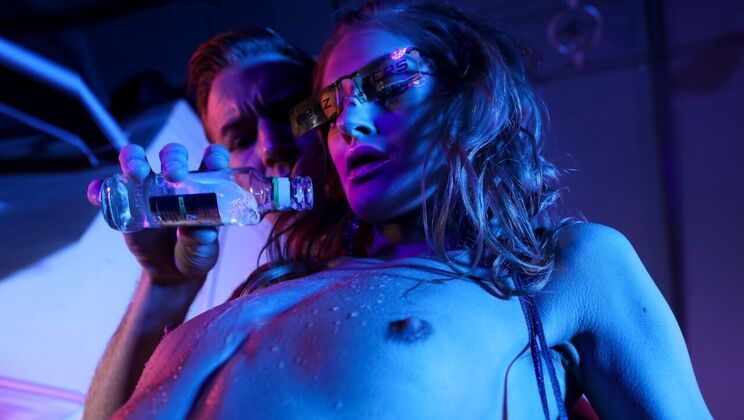 Blowjob and Facial on a Saturday Night