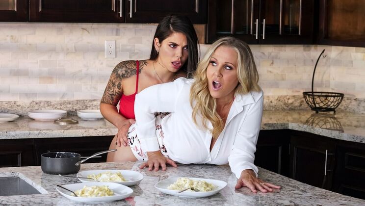 [Brazzers] - I Need Her to Adore Me - Gina Valentina - Julia Ann