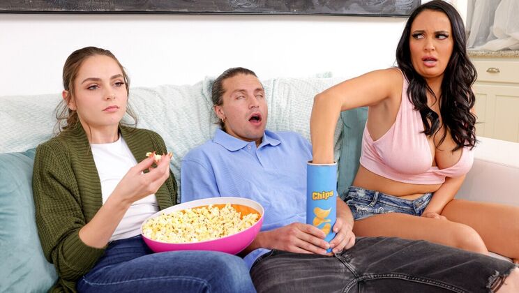 [Brazzers] - Sneaky Blowjob with Sofi Ryan - Sofi Ryan - Jay Romero