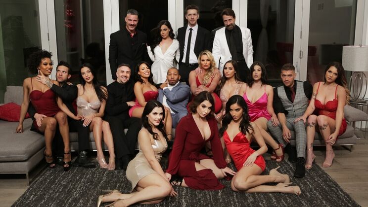 [Brazzers] - Valentine's Day Ass Licking and Pussy Licking