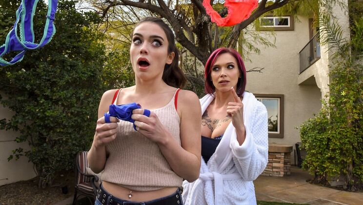 Big Tits Lesbians Use Sex Toys Outdoors