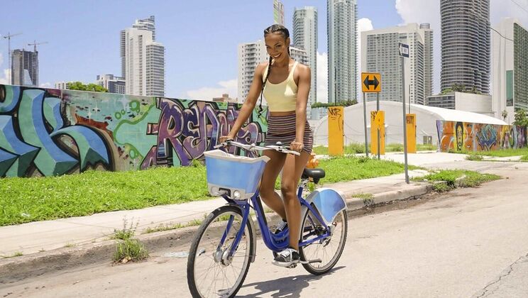 [RKPrime] - Asteria Diamond Gets Her Pussy Licked - Danny Steele - Asteria Diamond