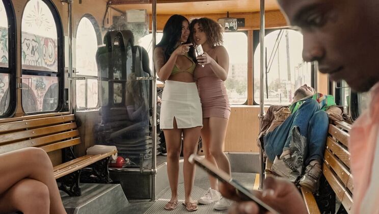 [RKPrime] - Cowgirl and Reverse Cowgirl on a Bus