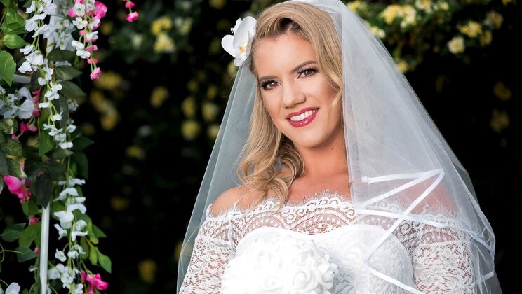 [LookAtHerNow] - Shaved & Ready: Lesbehonest Part 2