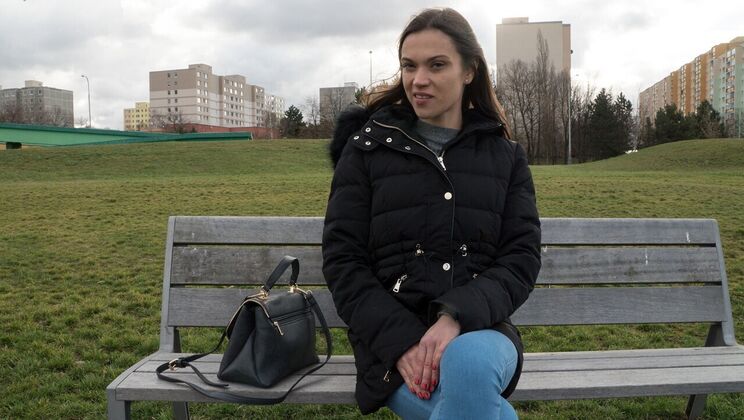 [PublicAgent] - Amateur Tourist Takes a Cumshot