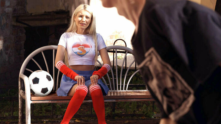 [ClubSweethearts] - Shaved Pussy Licking with European Beauty - Vasya Sylvia - Marcl Green