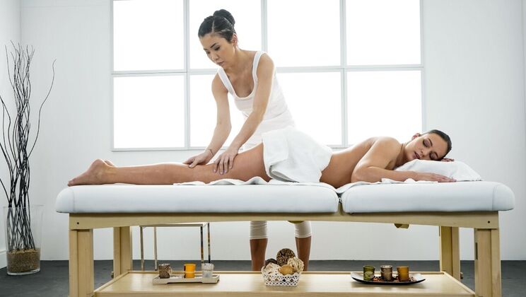 [MassageRooms] - Asian Lesbians with Big Tits and Tattoos - Leanne Lace - Alina Crystall