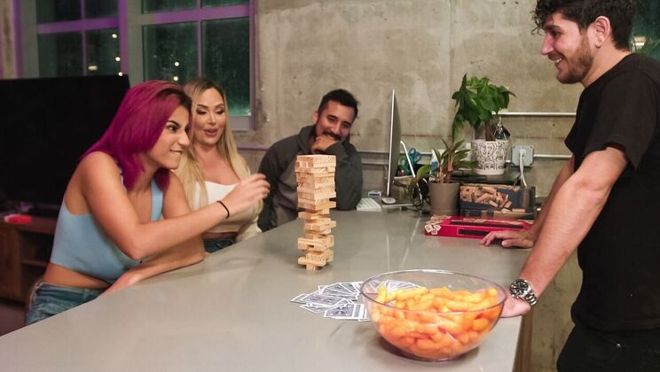 [WeLiveTogether] - Tits and Ass Galore with Callie and Roxie - Callie Brooks - Roxie Sinner