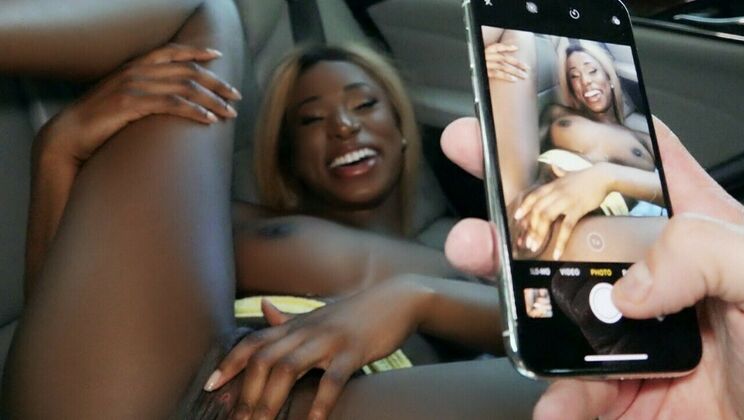 [StrandedTeens] - Big Tits Kinsley Outdoor - Tony Rubino - Kinsley Karter