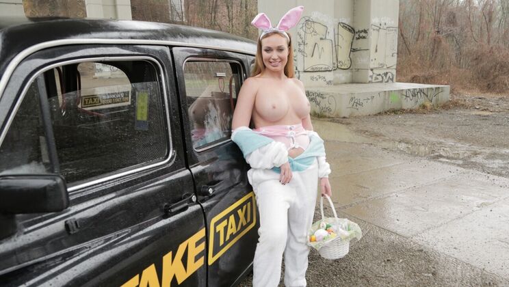 Liza Billberry and Easter Bunny's Hot Sex in Car