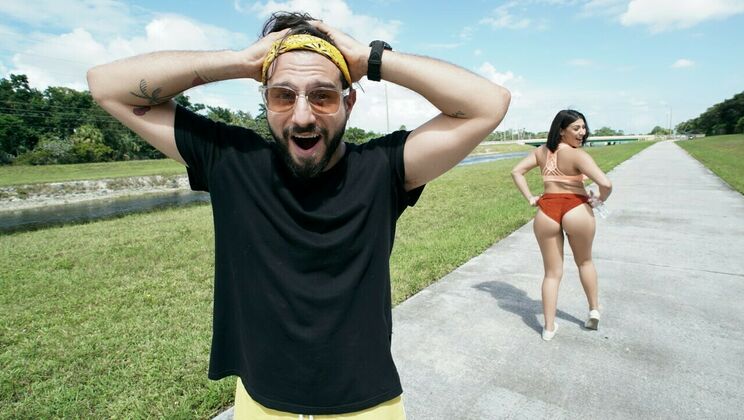 Short Hair Brunette Masturbates Outdoors