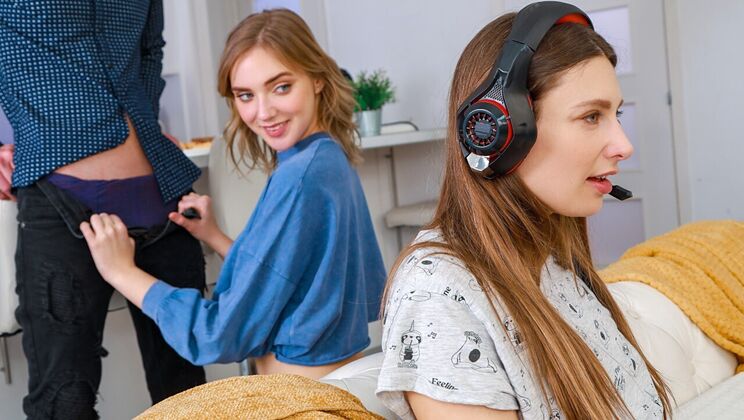 [RKPrime] - Chris Torres Gets Played - Chris Torres - Oxana Chic