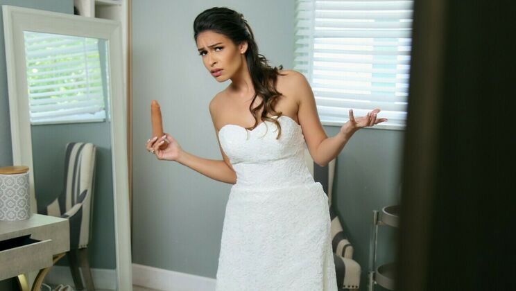 [PervsOnPatrol] - Brunette Ballerina's POV Fuck - Katana Kombat - Johnny Love