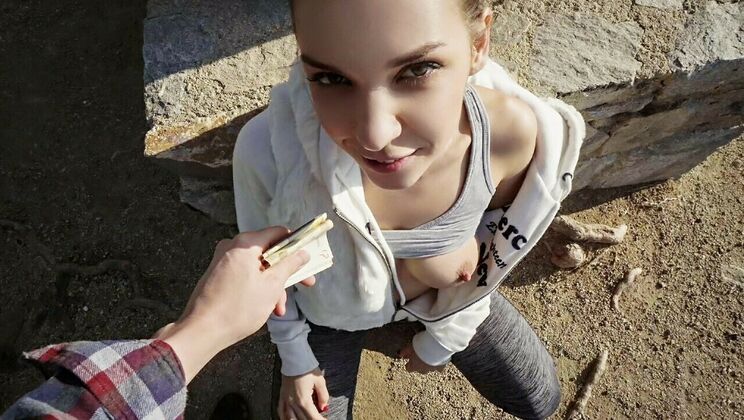 [PublicPickups] - Babe Loves Public Sex in Fitness - Erik Everhard - Henessy