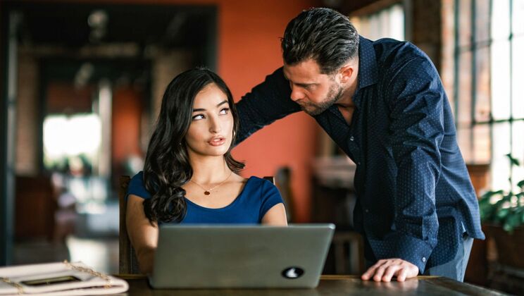 [EroticaX] - Cumshot Frenzy with Seth and Emily