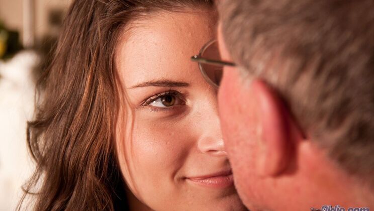 [Oldje] - Cum Swallowing Club - John - Anita Berlusconi