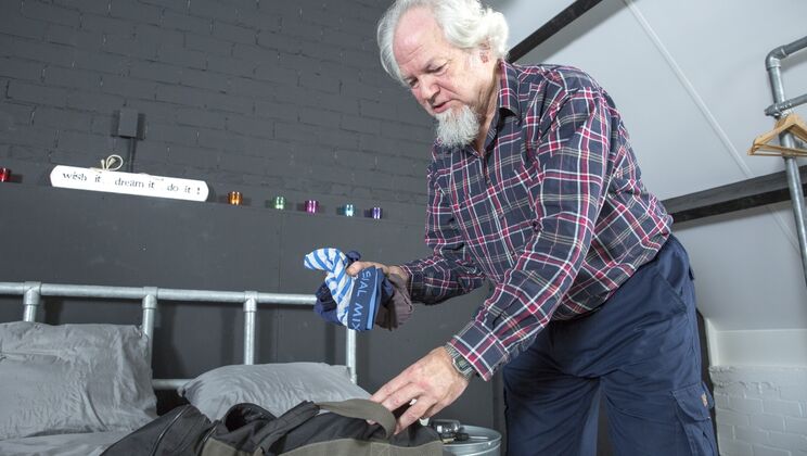 [Oldje] - Close Up Cumshot on Tera Link's Face - Tera Link - Bruno