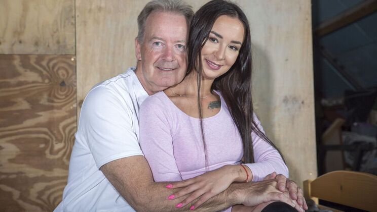 [Oldje] - Sleeping Beauty's Tattoo and Striptease - Boris - Freya Dee